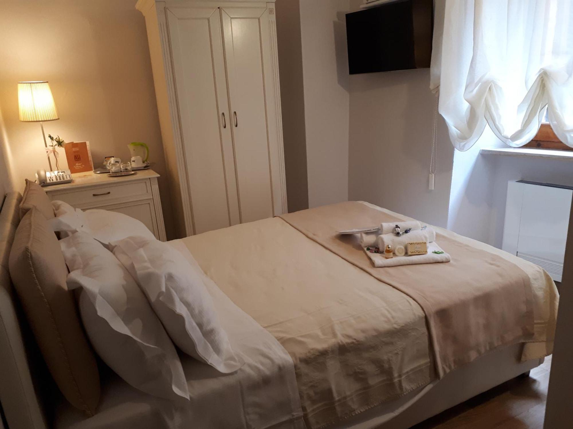 Hotel Volterra In Superior Ruang foto